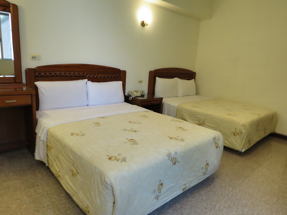 Chantai Hotel Хуалянь Екстер'єр фото